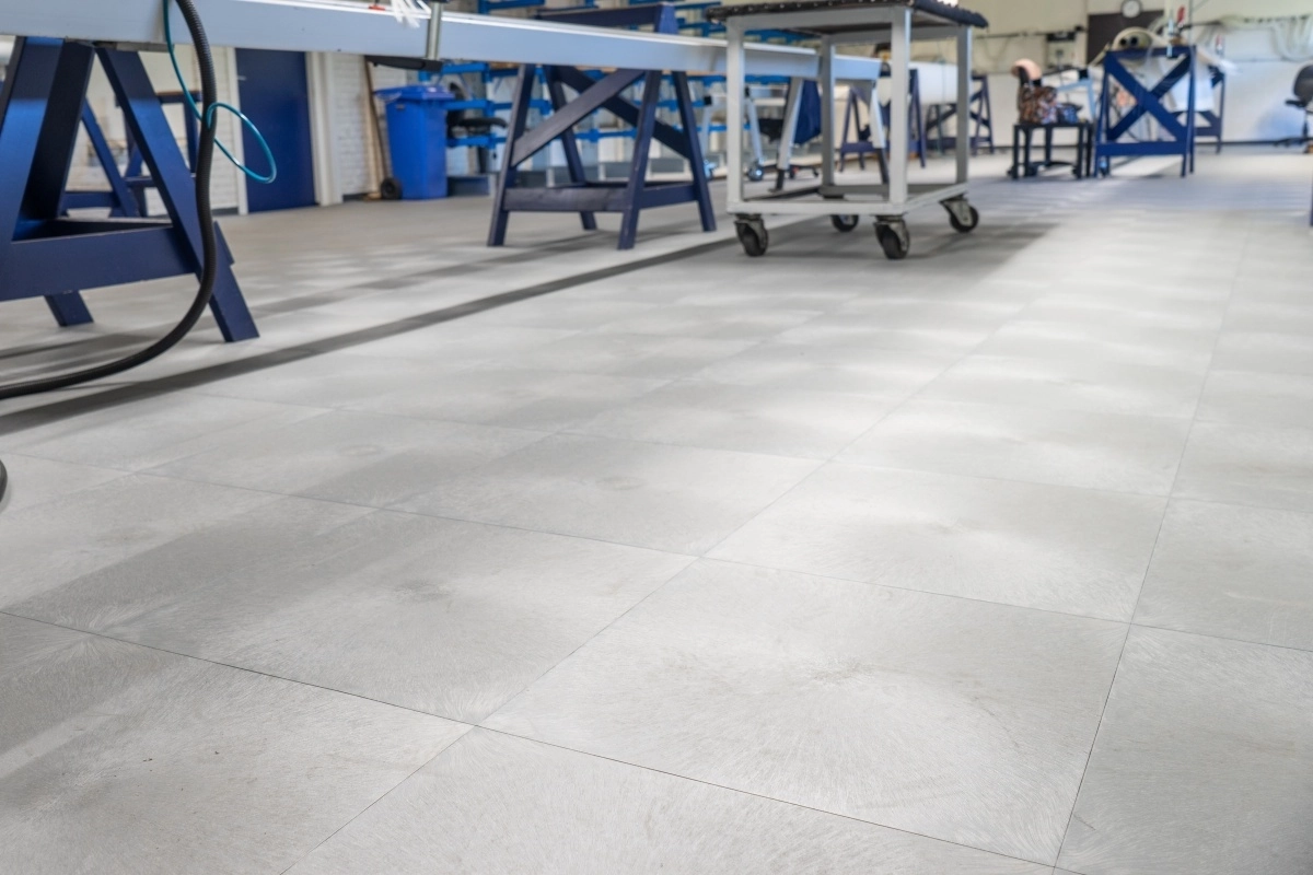 PVC-Lagerhausboden Fliese Anthrazit